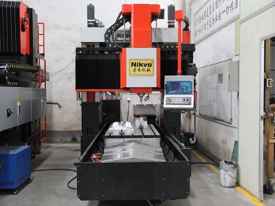 2.5米午夜福利影视中心